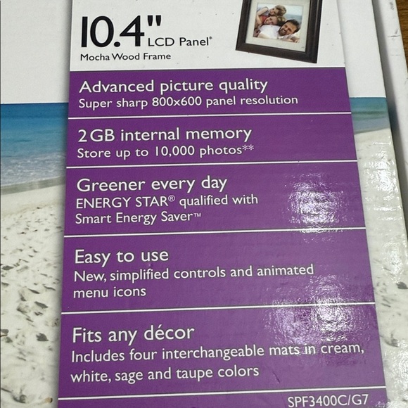 Philips Digital Photo Frame - Dark Brown 10.4” - Picture 3 of 16